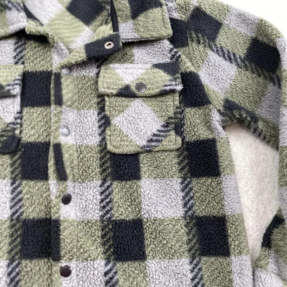 Quiksilver Kids M 10-12 Green Plaid Fleece Snap Shirt Jacket Shacket 26S0FBI10K